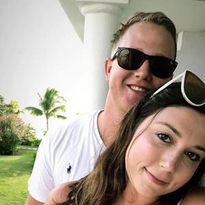 Meet your Posher, Roman